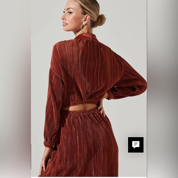 ASTR THE LABEL CUTOUT BUTTON DOWN LONG SLEEVE MIDI DRESS XS Never worn w/ tags - Picture 5 of 5